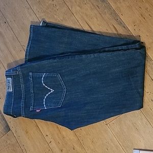 Levi's Mid Rise Jeans